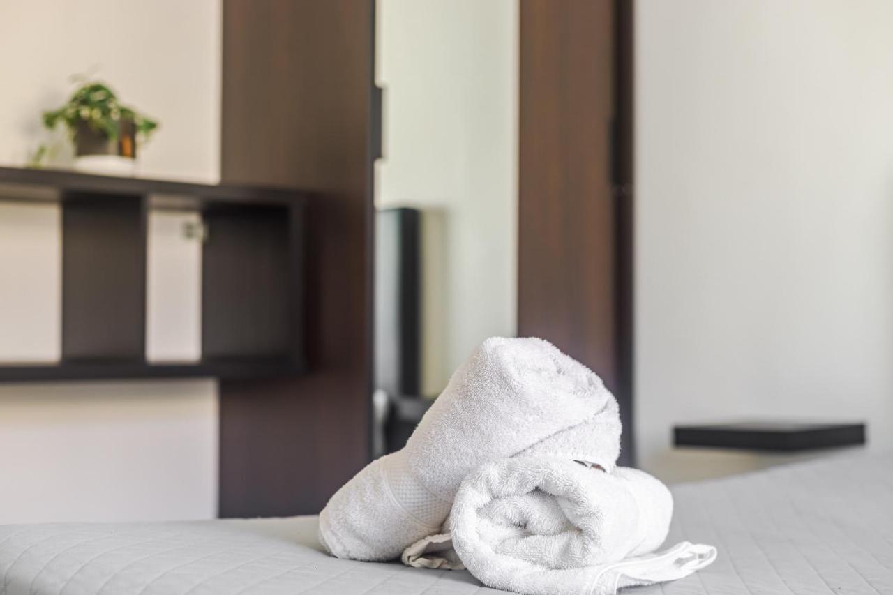 Sleeptubal Moderne Accommodatie Alhos Vedros Екстер'єр фото