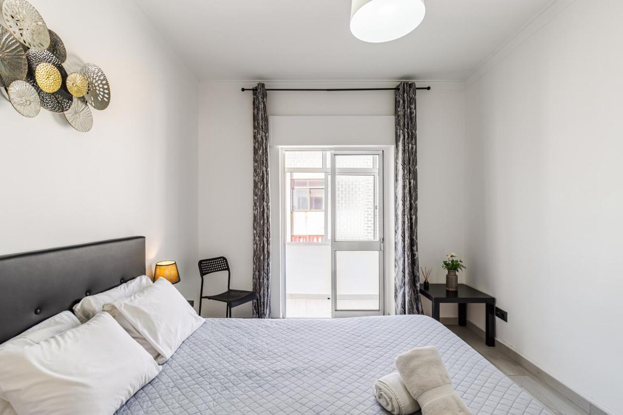 Sleeptubal Moderne Accommodatie Alhos Vedros Екстер'єр фото